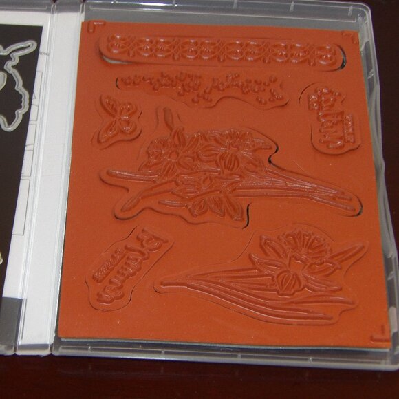 Stampin' Up! retired Daffodil Daydream stamp set with Daffodil dies - Picture 5 of 7